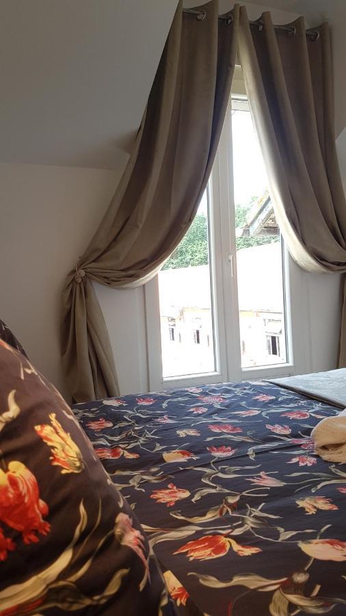 Apartamento Stableyard Lamorlaye